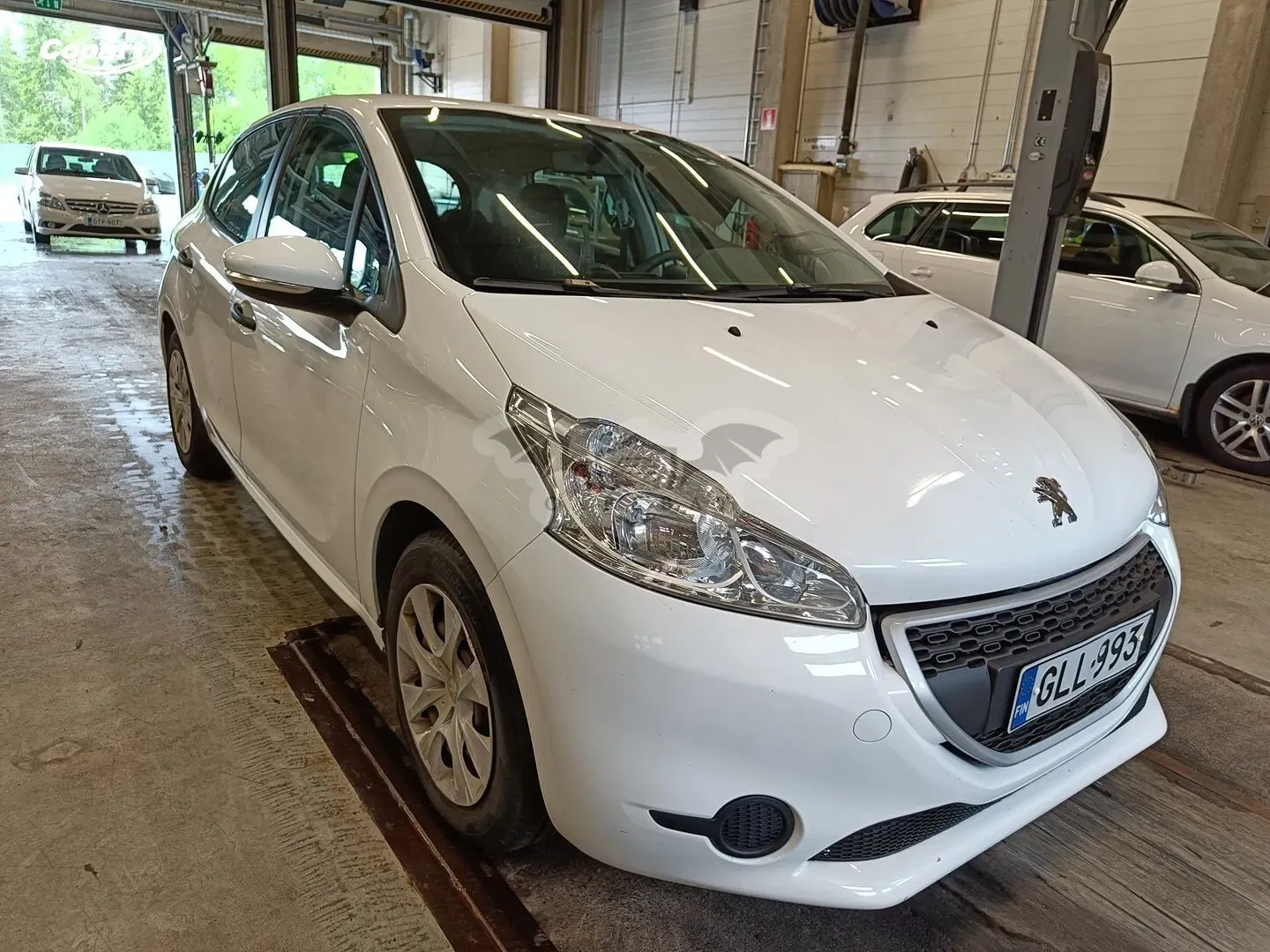 Peugeot 208 1.0 VTi 2015