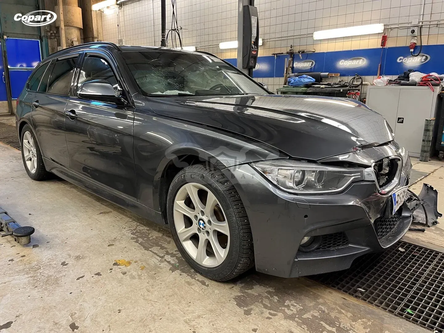 BMW 3 Series 328 i 2012