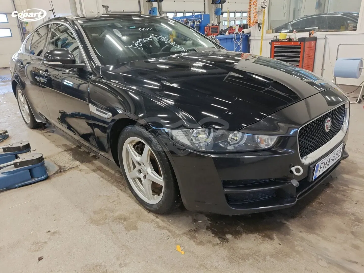 Jaguar XE 2.0D E-Performance Pure 2015