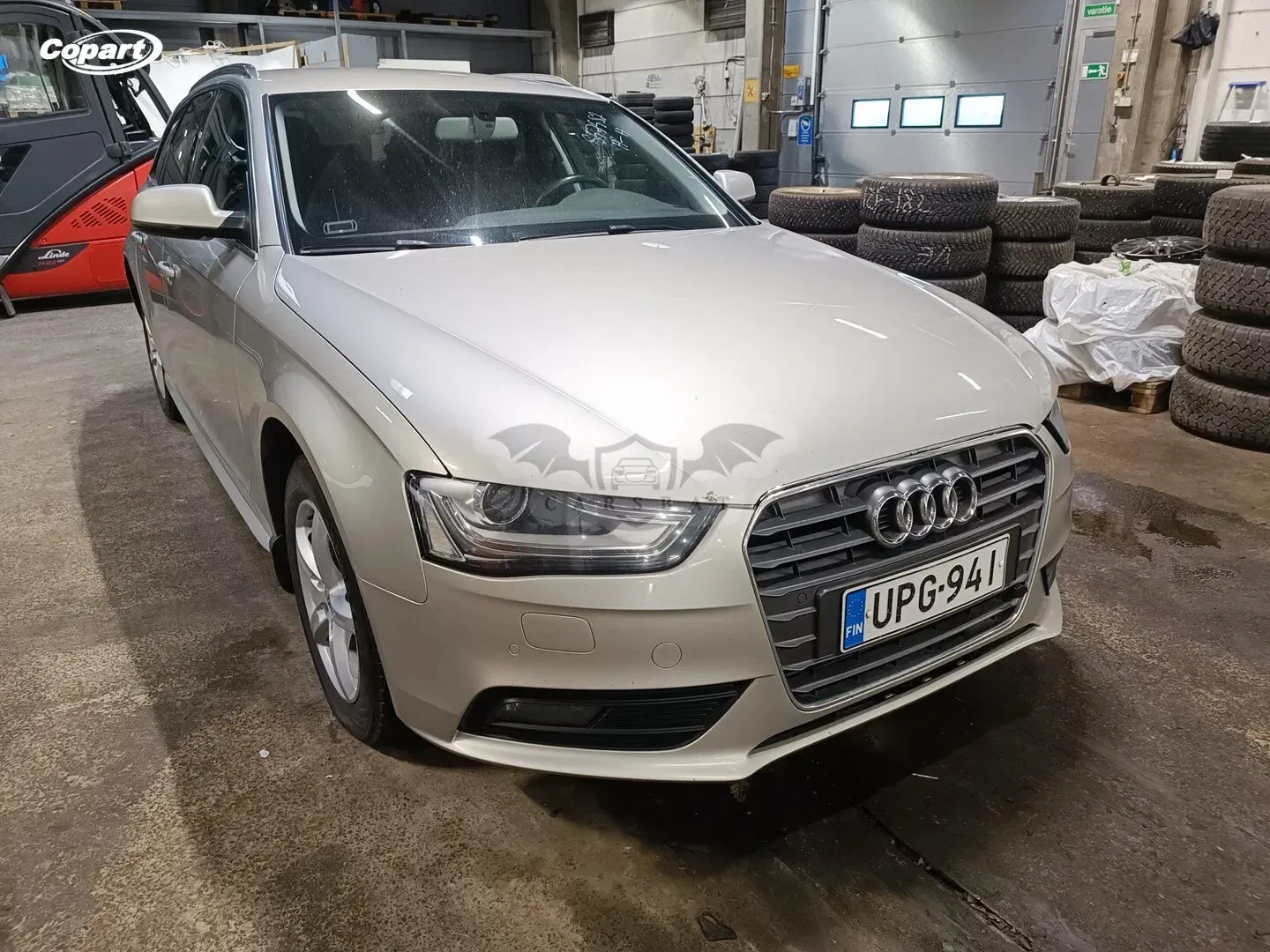 Audi A4 Avant Business 2,0 TDI 88 kW 2012