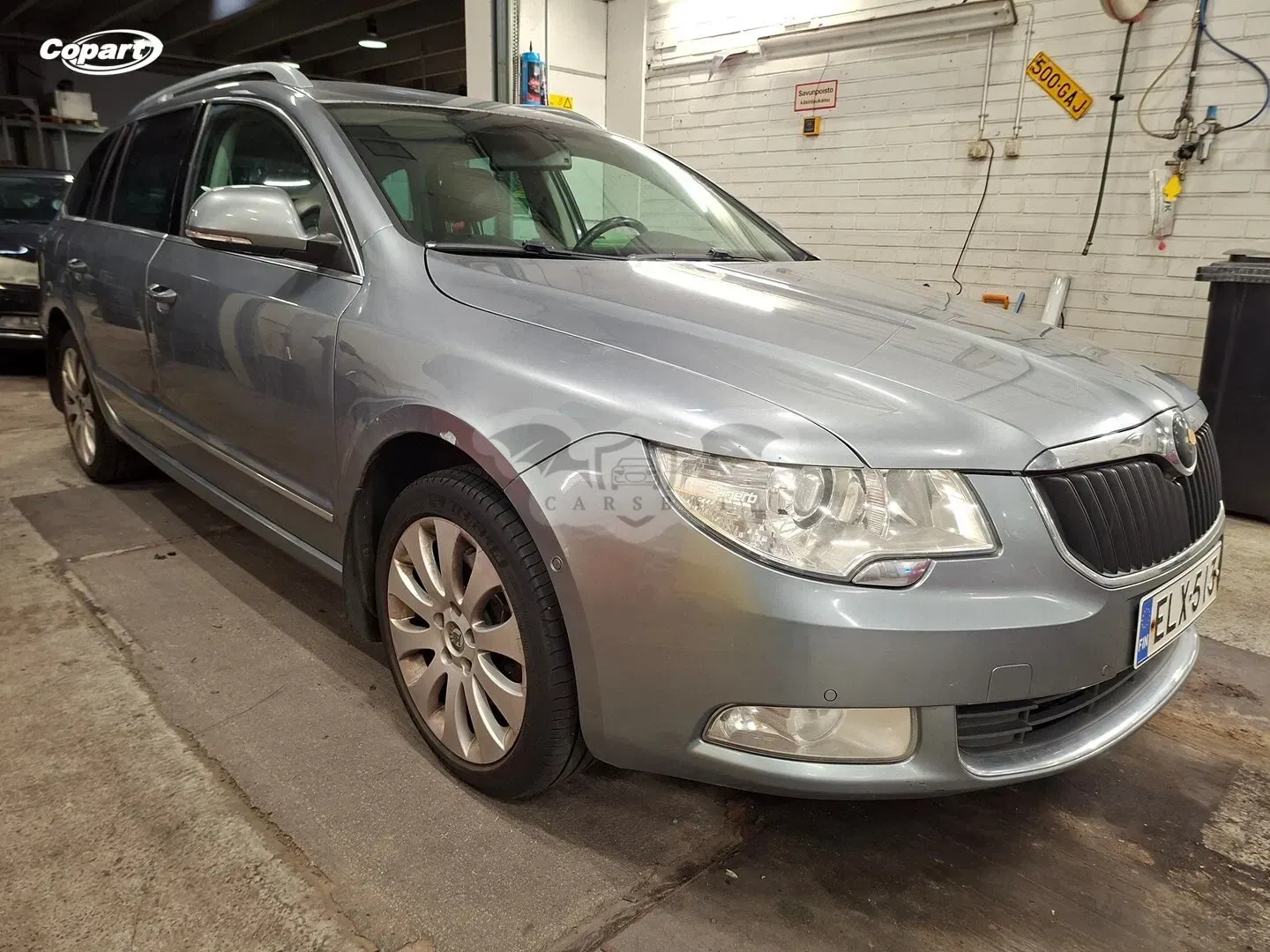 Skoda Superb 2,0 TDI Elegance DSG 2011