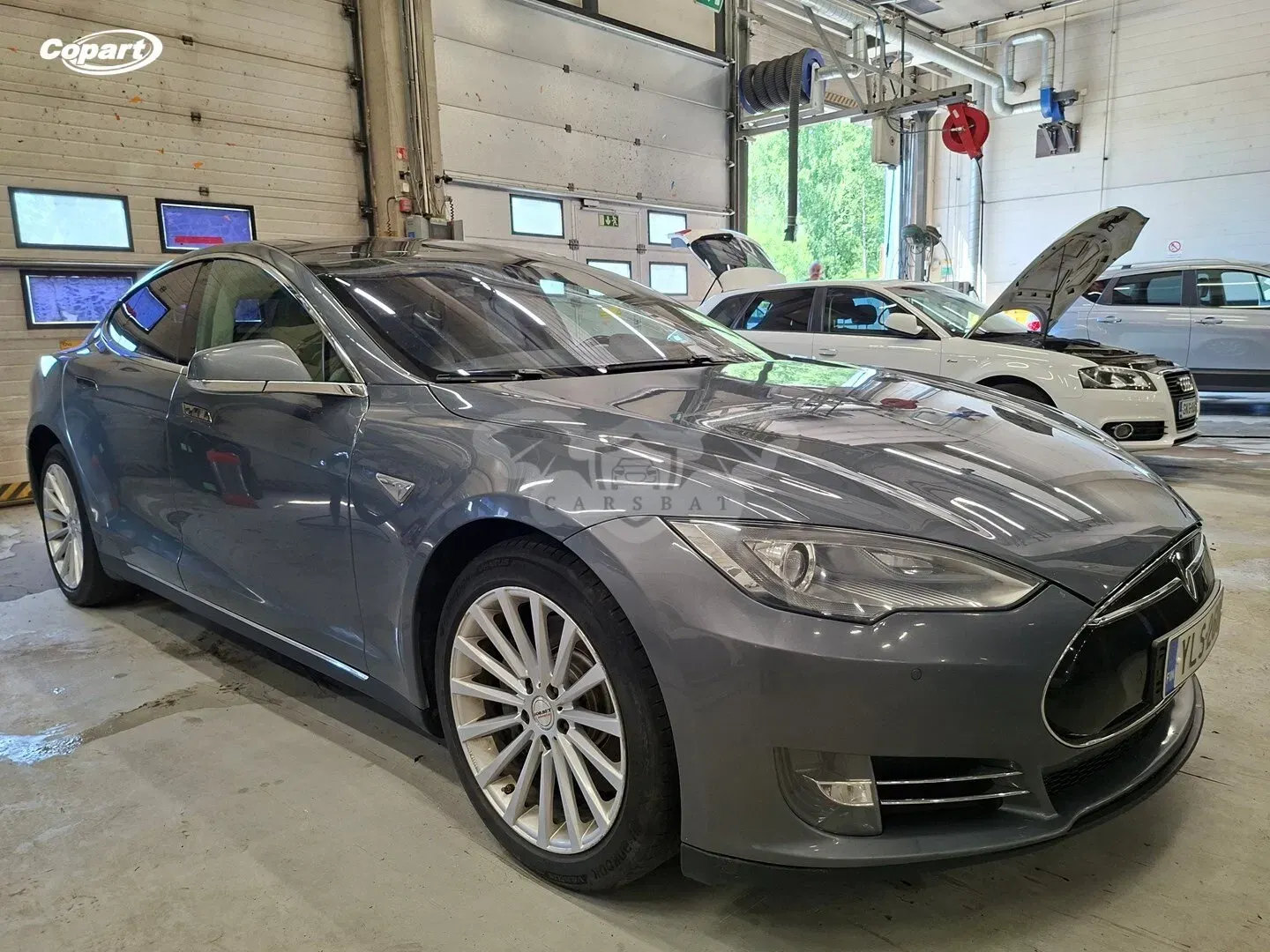 Tesla Model S P85 2014