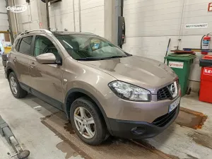 Nissan Qashqai 1,6L Acenta 2WD 5MT Style Pack 2010