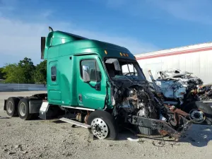 Freightliner Cascadia 14.8L 6 2010
