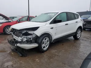 Ford Escape S 2.5L 4 2017