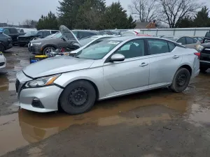 Nissan Altima 2.5L 4 2020
