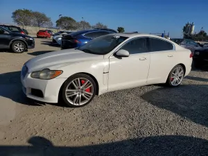 Jaguar XF 5.0L 8 2010