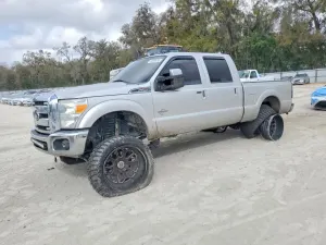 Ford F-250 6.7L 8 2015