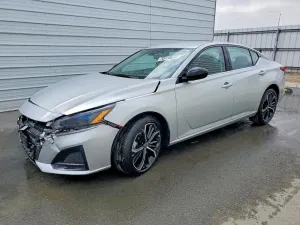 Nissan Altima 2.5L 4 2025