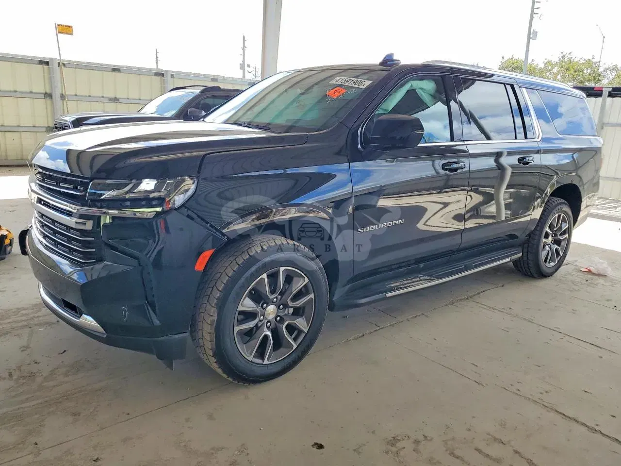 Chevrolet Suburban 5.3L 8 2024