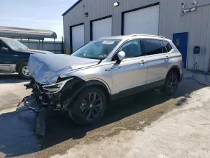 Volkswagen Tiguan 2.0L 4 2024