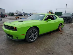Dodge Challenger 5.7L 8 2015