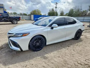 Toyota Camry 2.5L 4 2023