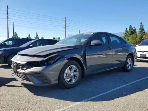 Hyundai Elantra 2.0L 4 2026