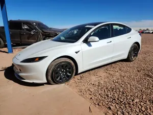 Tesla Model 3 2025