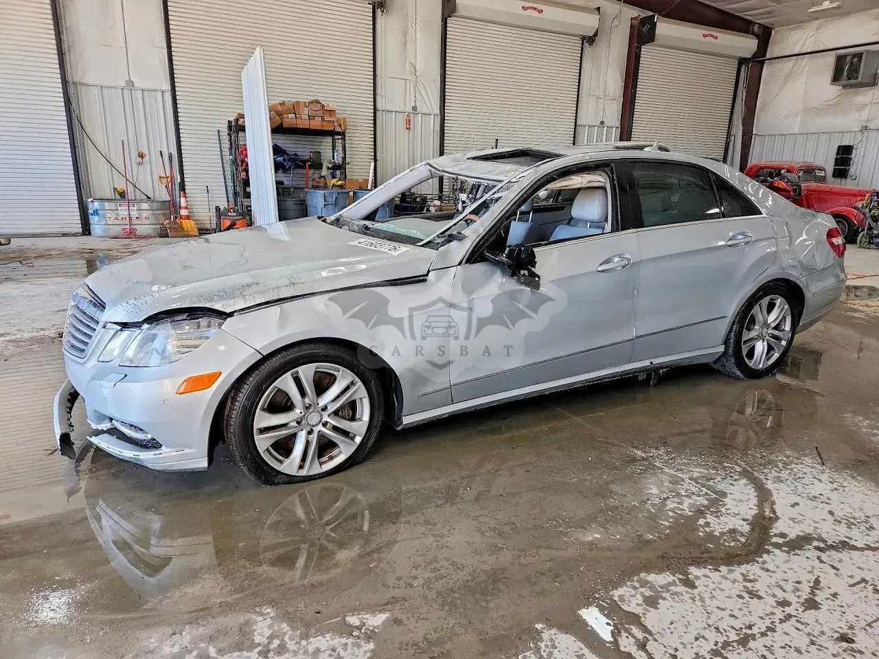 Mercedes-Benz E 5.5L 8 2011