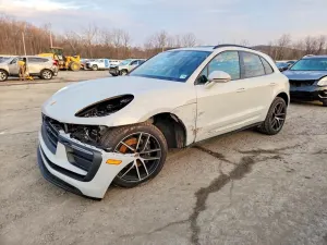 Porsche Macan 2.0L 4 2025
