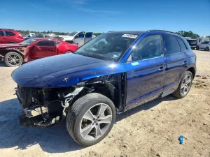 Audi Q5 2.0L 4 2020