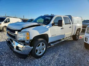 Chevrolet Silverado 1500 6.6L 8 2012