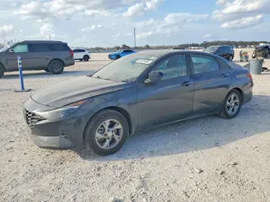 Hyundai Elantra 2.0L 4 2021