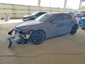 Lexus IS 3.5L 6 2025