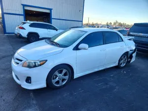 Toyota Corolla 1.8L 4 2011