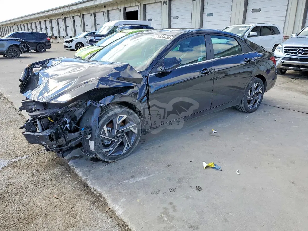 Hyundai Elantra 2.0L 4 2025
