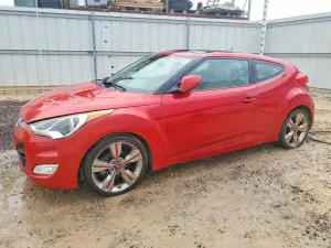 Hyundai Veloster 1.6L 4 2013