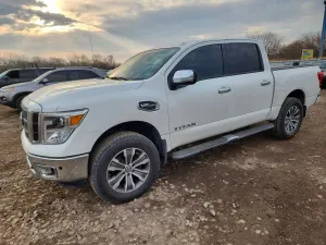 Nissan Titan 5.6L 8 2017