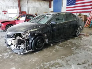 Toyota Camry BASE 2.5L 4 2012