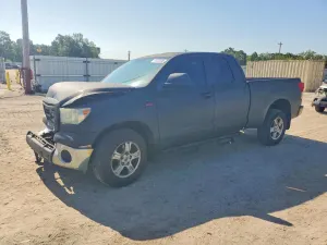 Toyota Tundra 5.7L 8 2010