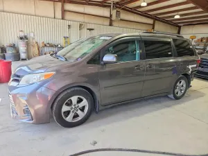 Toyota Sienna 3.5L 6 2019