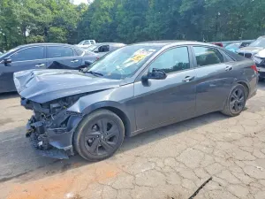 Hyundai Elantra 2.0L 4 2021