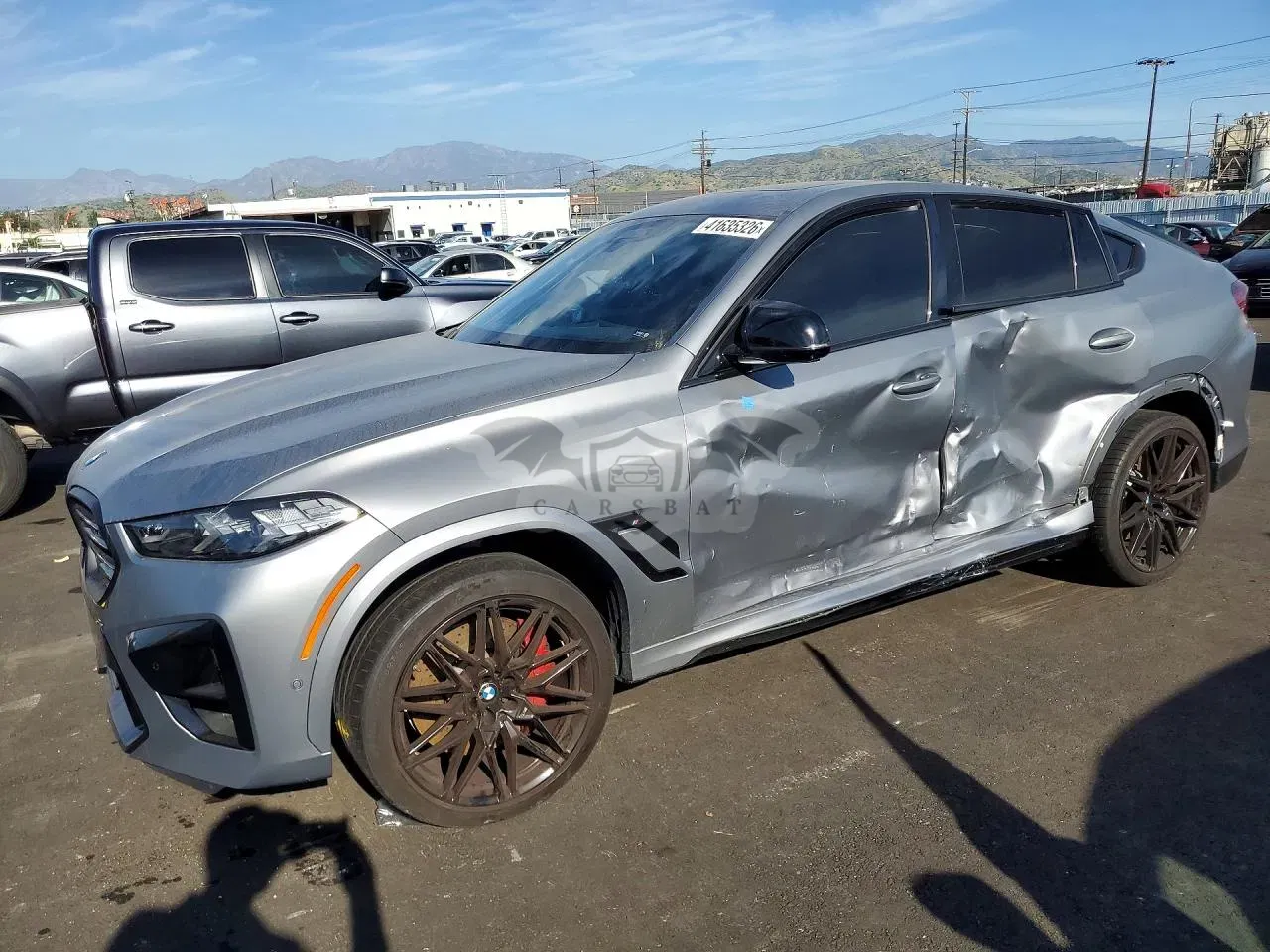 BMW X6 4.4L 8 2024
