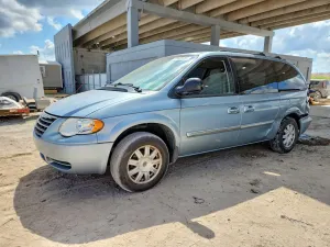Chrysler Town & Country 3.8L 6 2006