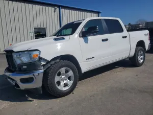 RAM 1500 5.7L 8 2023