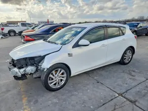 Mazda 3 2.0L 4 2012