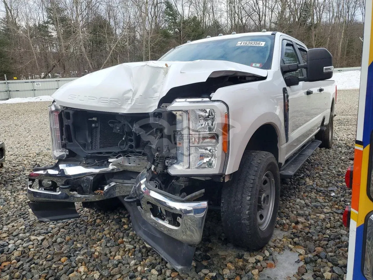 Ford F-350 6.8L 8 2023