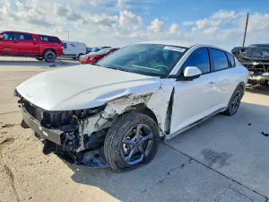 Kia K4 2.0L 4 2025
