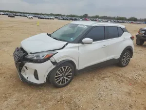Nissan Kicks 1.6L 4 2021