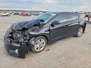 Hyundai Elantra 2.0L 4 2020