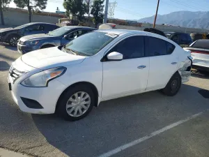 Nissan Versa 1.6L 4 2015