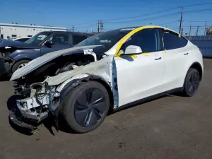 Tesla Model Y 2026