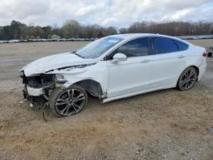 Ford Fusion 2.0L 4 2019