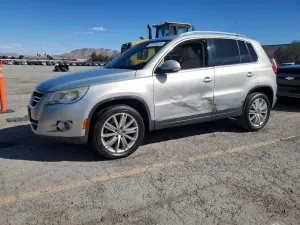 Volkswagen Tiguan 2.0L 4 2011