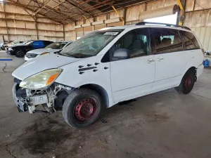 Toyota Sienna 3.3L 6 2005