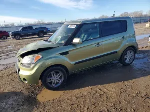 Kia Soul 2.0L 4 2011