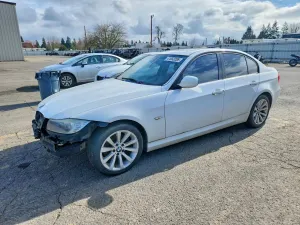 BMW 3 Series 3.0L 6 2010
