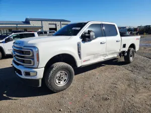 Ford F-250 6.7L 8 2025
