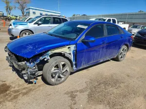 Hyundai Elantra 2.0L 4 2023